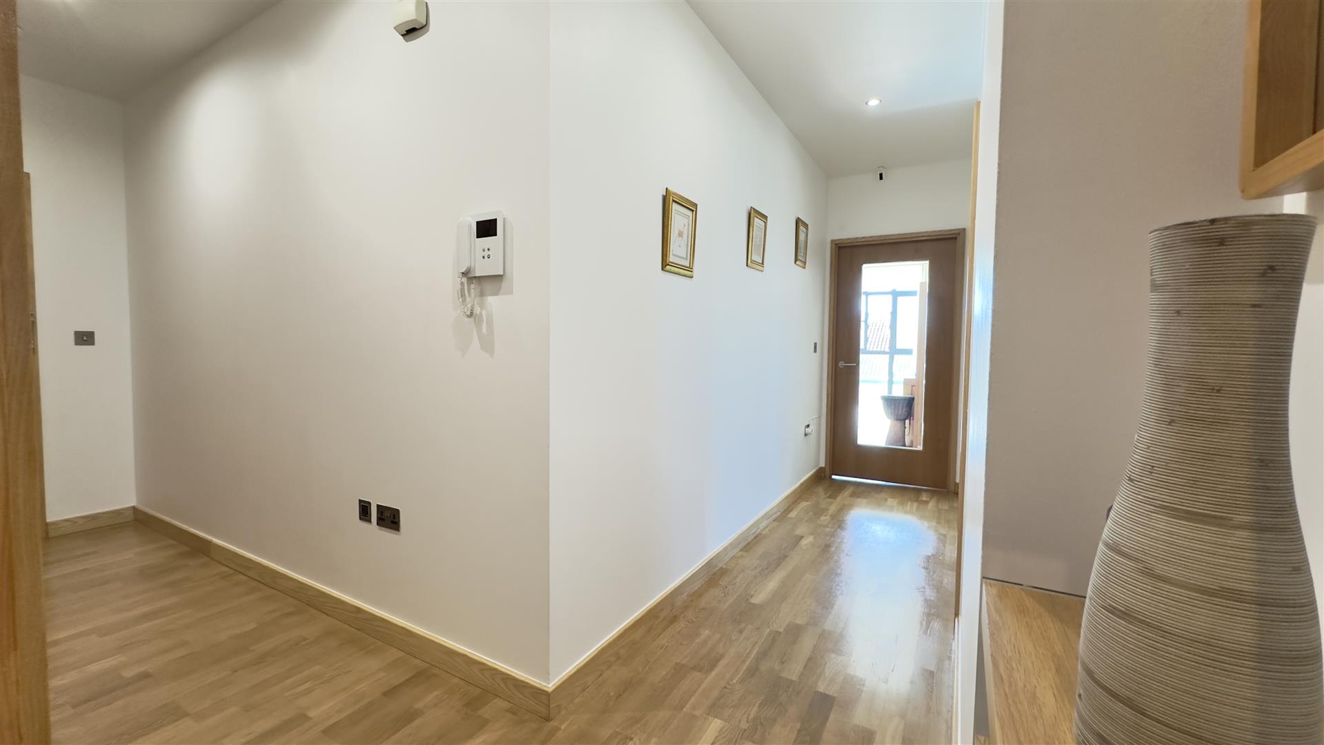 Image of Apartment - 3 Bedrooms - 2 Bathrooms for Sale in The Anchorage-Gibraltar, Image 13